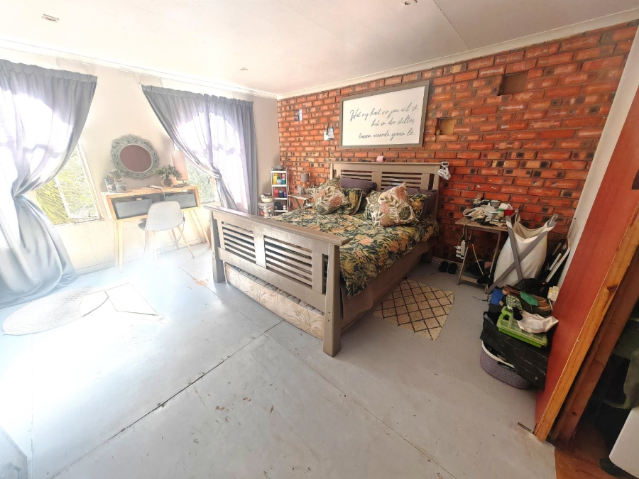 8 Bedroom Property for Sale in Fleurdal Free State